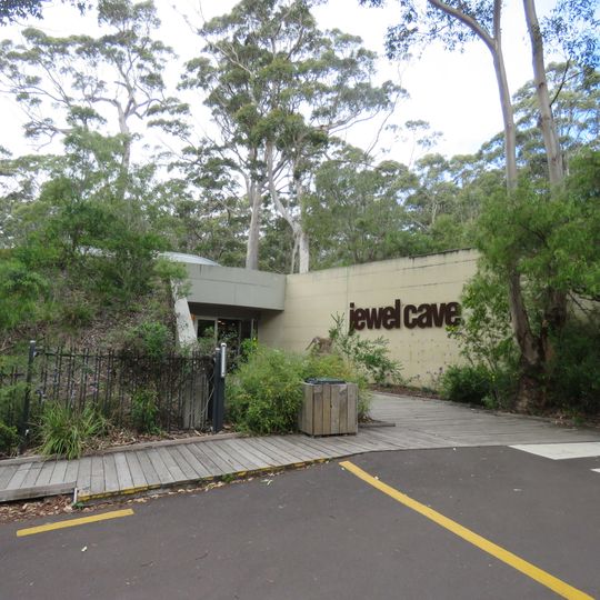 Jewel Cave