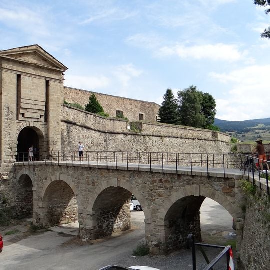 Enceinte de Monts-Louis