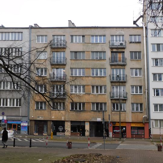 Dom przy ulicy Złotej 73