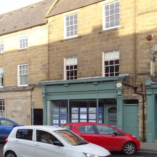 12 And 14, Bondgate Within