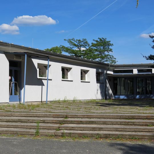 Bonhoeffer-Schule Meiningenallee 20/22, Spandauer Damm 205/215