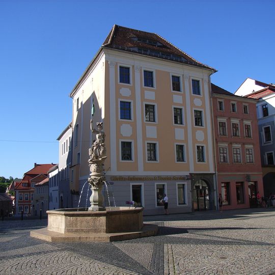 Wohnhaus in geschlossener Bebauung Obermarkt 32