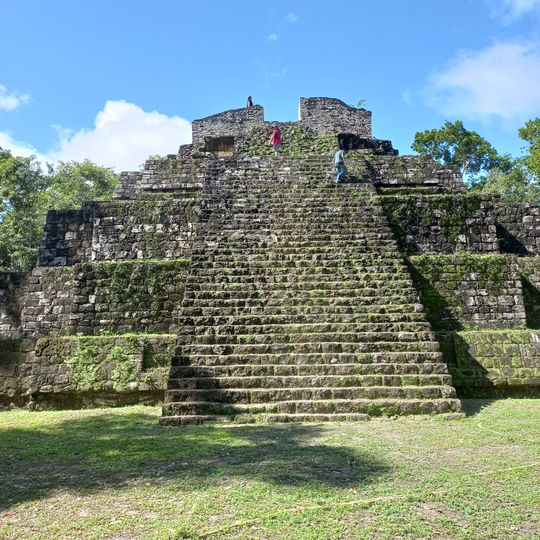 Sitio Arqueologico Yaxha