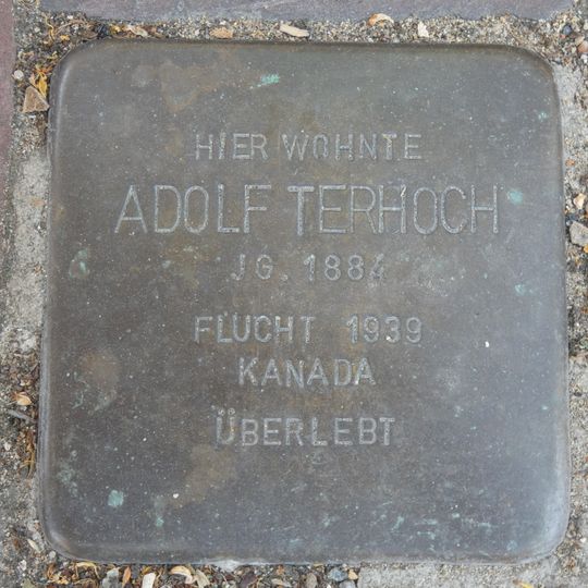Stolperstein en memoria de Adolf Terhoch