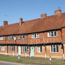 Castle Bridge Cottages