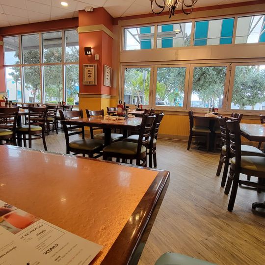Another Broken Egg Cafe
