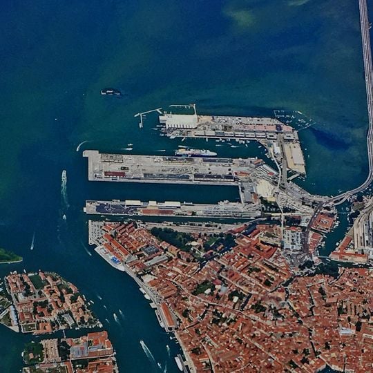 Puerto de Venecia