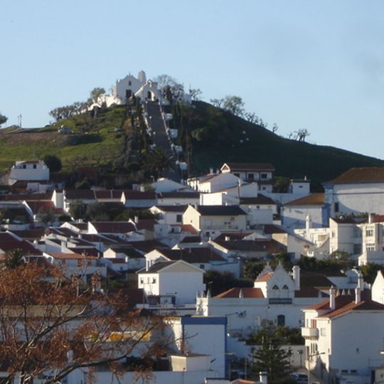 Castelo de Aljustrel e Igreja de Nossa Senhora do Castelo