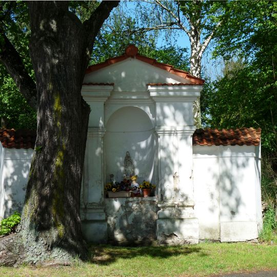 Wayside shrine at Loutkov