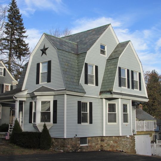 House at 18 Walnut Street