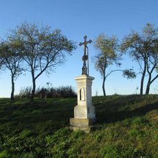 Kříž nad Mosticemi