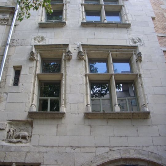 Immeubles, 4 place du Châtelet