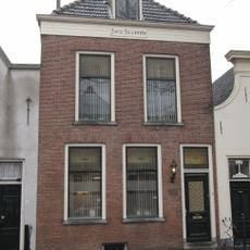 Voorstraat 13, Sommelsdijk