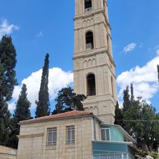 מגדל הכנסיה הרוסית הלבנה