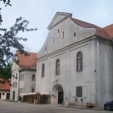 Hrad Modrý Kameň, kaštieľ