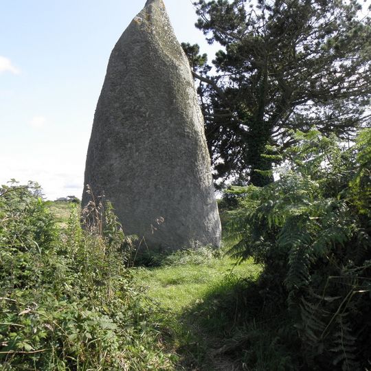 Menhir sud de Pontusval