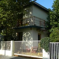 Wohnhaus in der Napraforgó-Straße 5