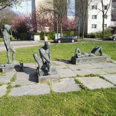 Stehender, Sitzende, Liegende