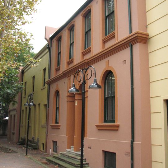 32-36 and 38-40 Gloucester Street facades