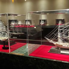 David Warther Carvings & Gift Shop