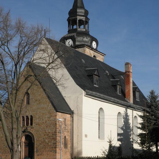 Dorfkirche St. Peter und Paul