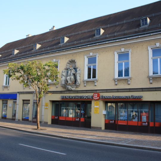 Jakowatz-Haus, Madonna