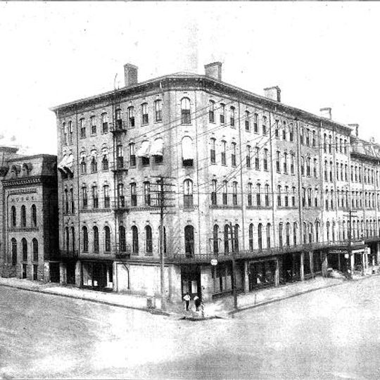 Burtis-Kimball House Hotel/Burtis Opera House