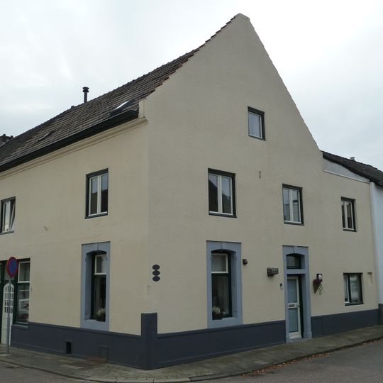 Grote Straat 73, Berg