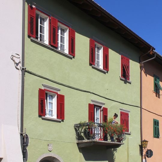 Hans-Feur-Straße 11-11a