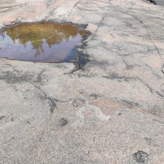 Петроглифы мыса Пери Нос-IV