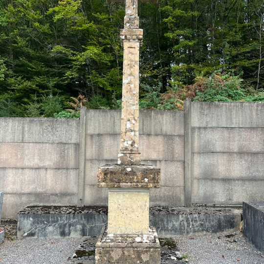 Croix de cimetière de Vareilles