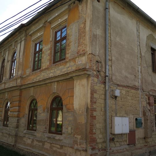 Libkovice pod Řípem čp. 7