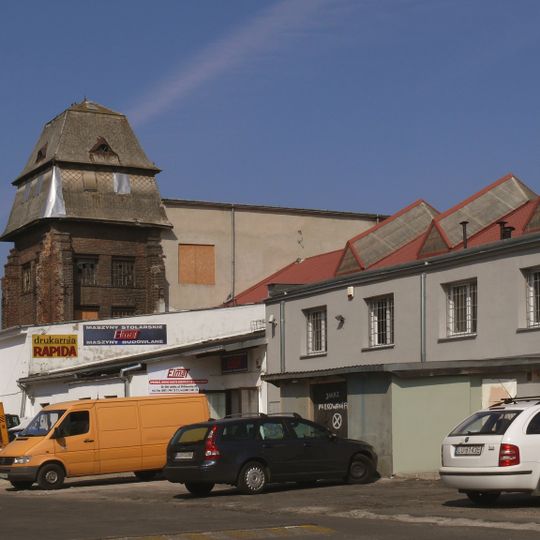 Wieża ciśnień w zespole fabryki Eternit