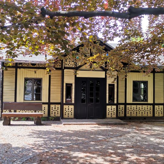 Gartenhaus Dresdner Straße 10