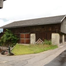 Wirtschaftsgebäude Glanz