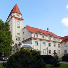 Building C1 (Administration): Administrative building in the style of reform architecture (individual monument to ID No. 09284584) H