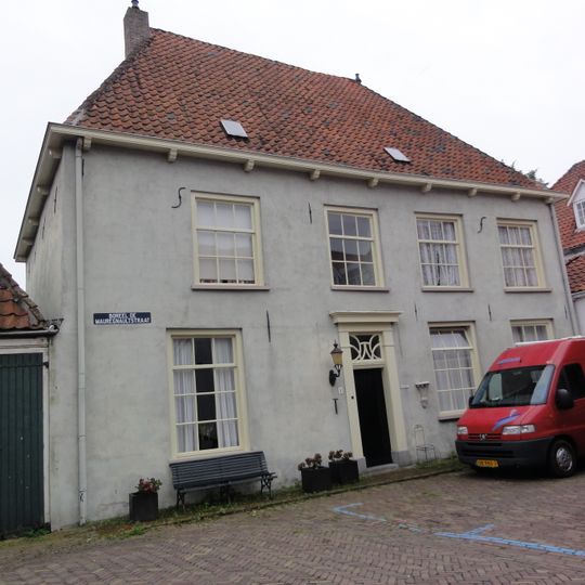 Boreel de Mauregnaultstraat 1, Grave