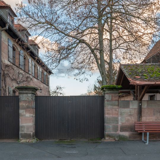 Hoftor Eltersdorfer Straße 17 in Erlangen