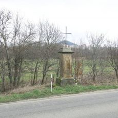 Cross by the road from Horní Libchava to Česká Lípa