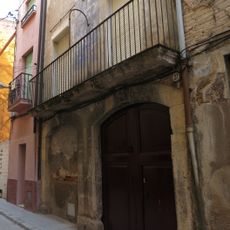 House in carrer Santa Marina, 27