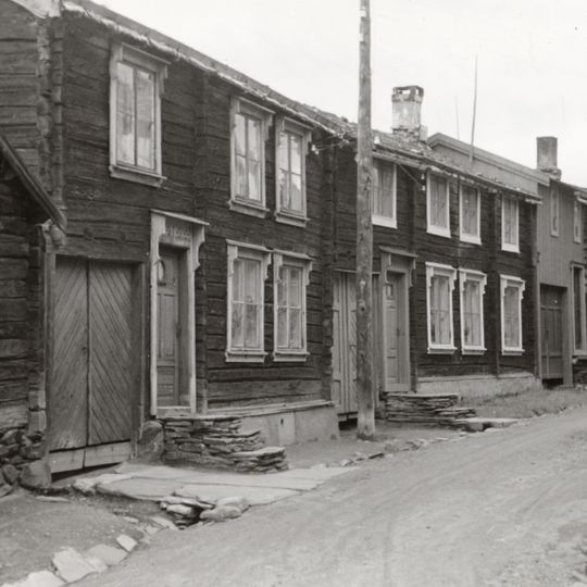 Sleggveien 4 - Bakkan