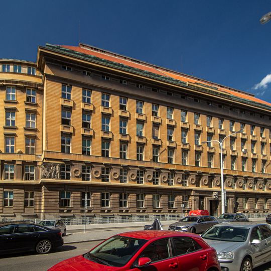 Palác Tabáková režie