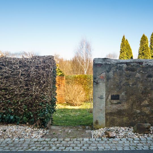Hochwassermarke an einer Mauer Am Blankgarten -