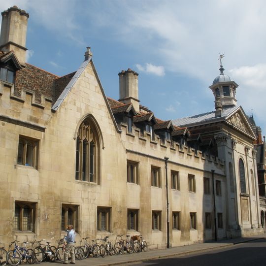 Pembroke College