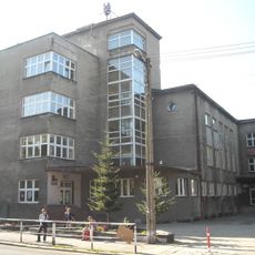 Szkoła, ob. III LO w Chorzowie