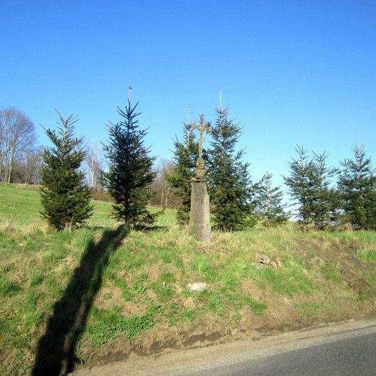 Kříž v Brodu u silnice