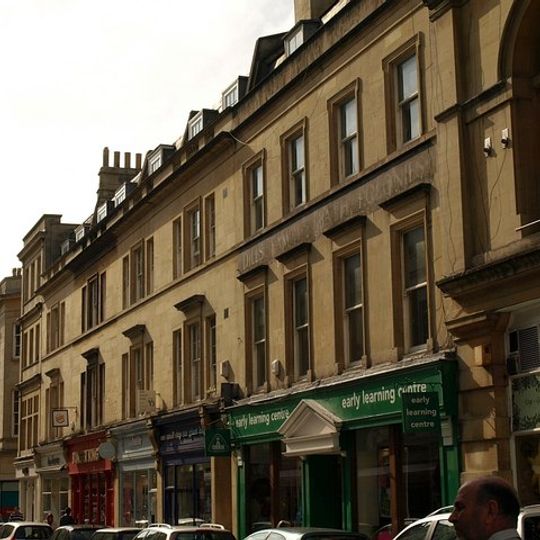 7 And 8 Cheap Street