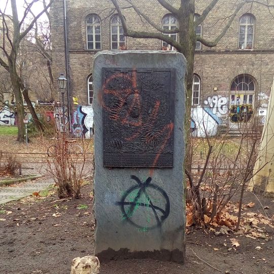 Gedenkstele für Wilhelm Lehmann