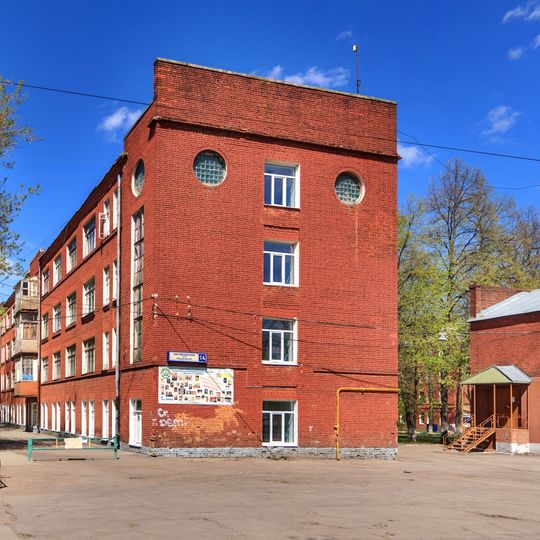 Лиственничная аллея 14