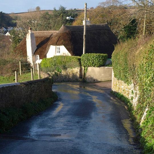 Thatches And Park View
